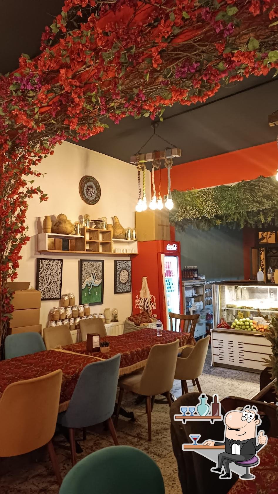 Интерьер "Gold Balat Restaurant".