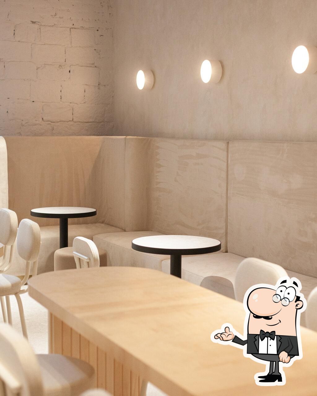 Интерьер "Gusto Bakery".