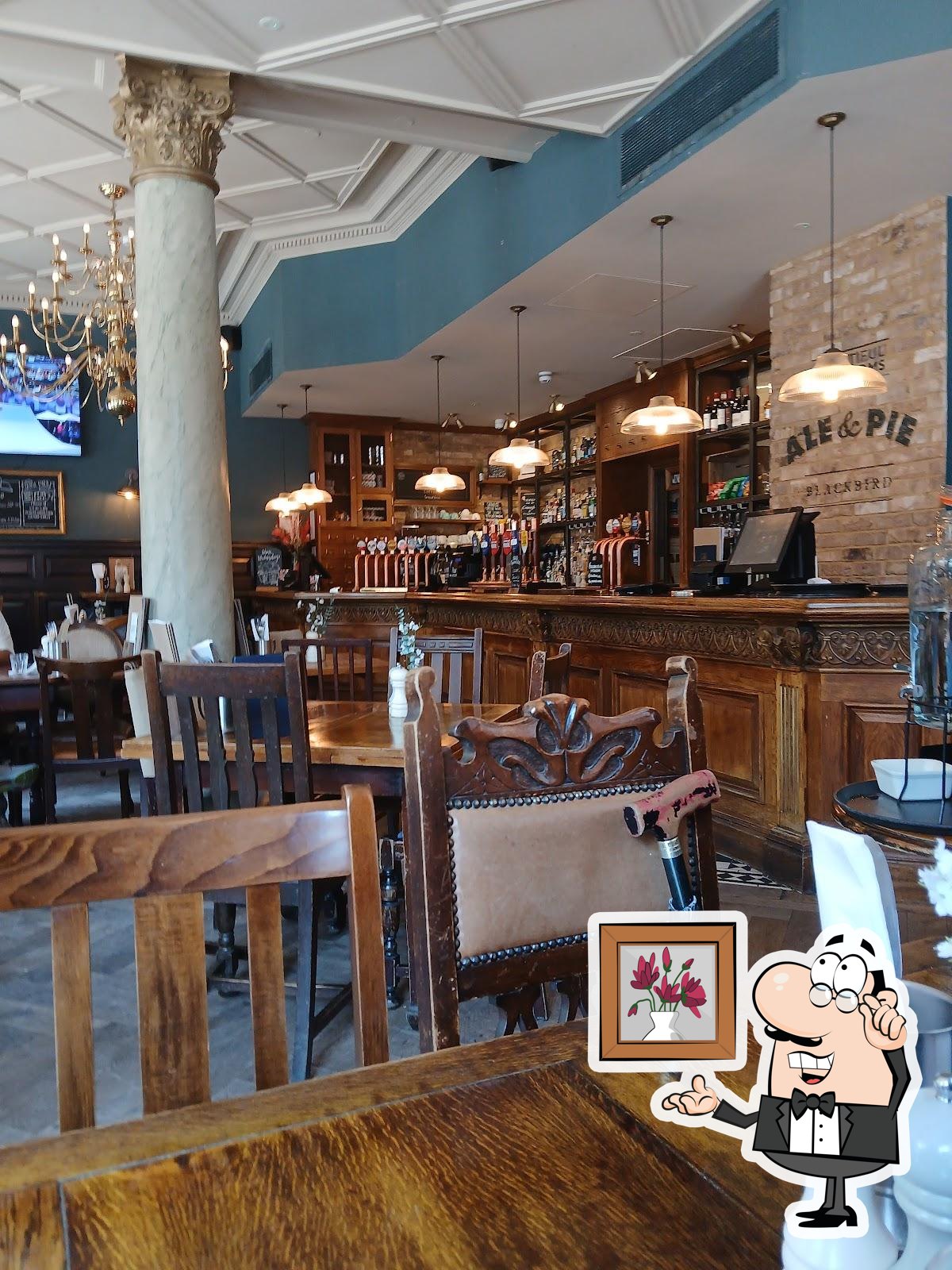 Интерьер "The Blackbird, Earl's Court".