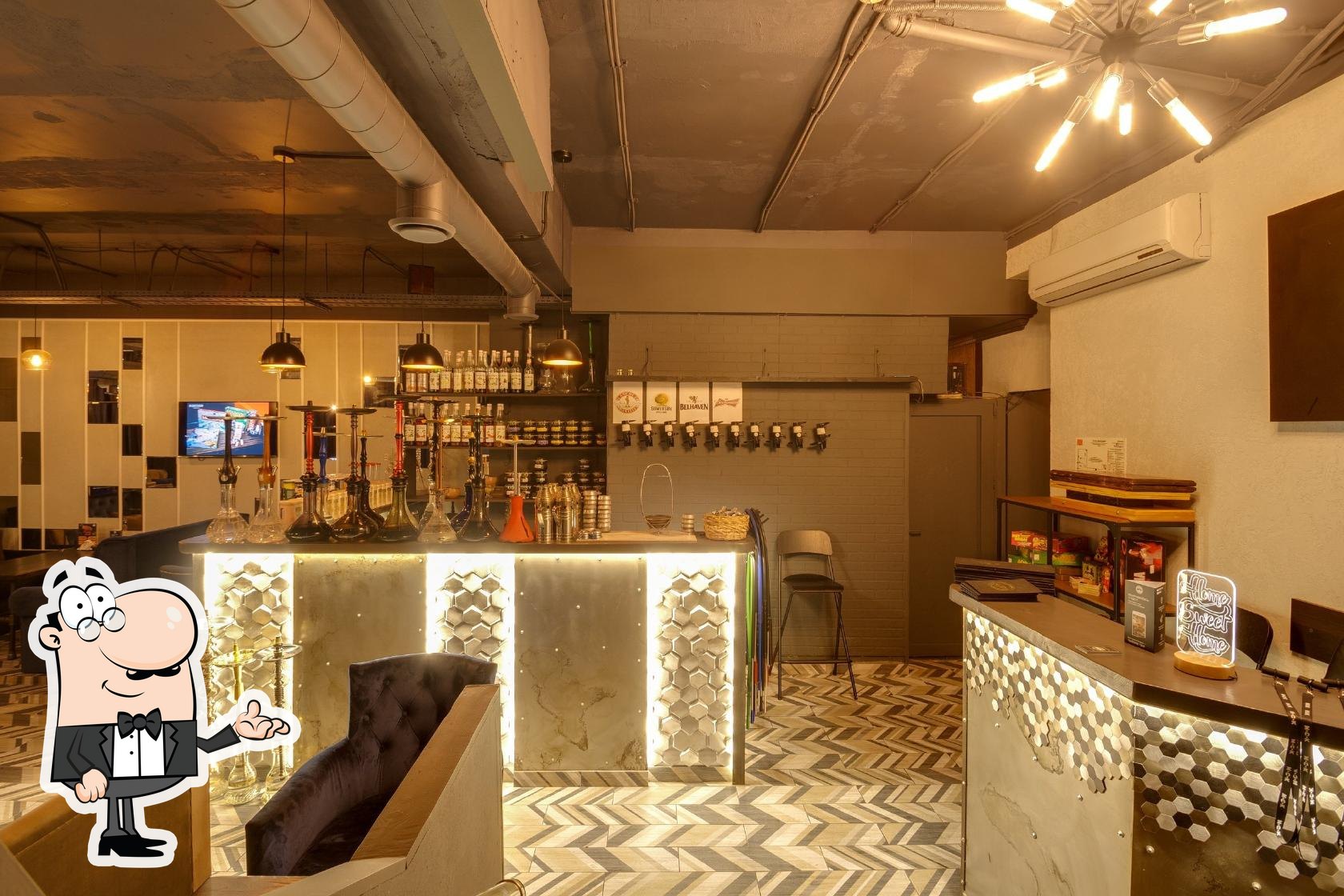 Забронируйте столик в "МСК Lounge".