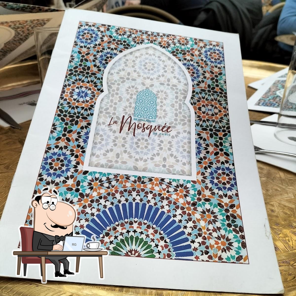 Посмотрите на внутренний интерьер "Restaurant La Mosquée de Paris".
