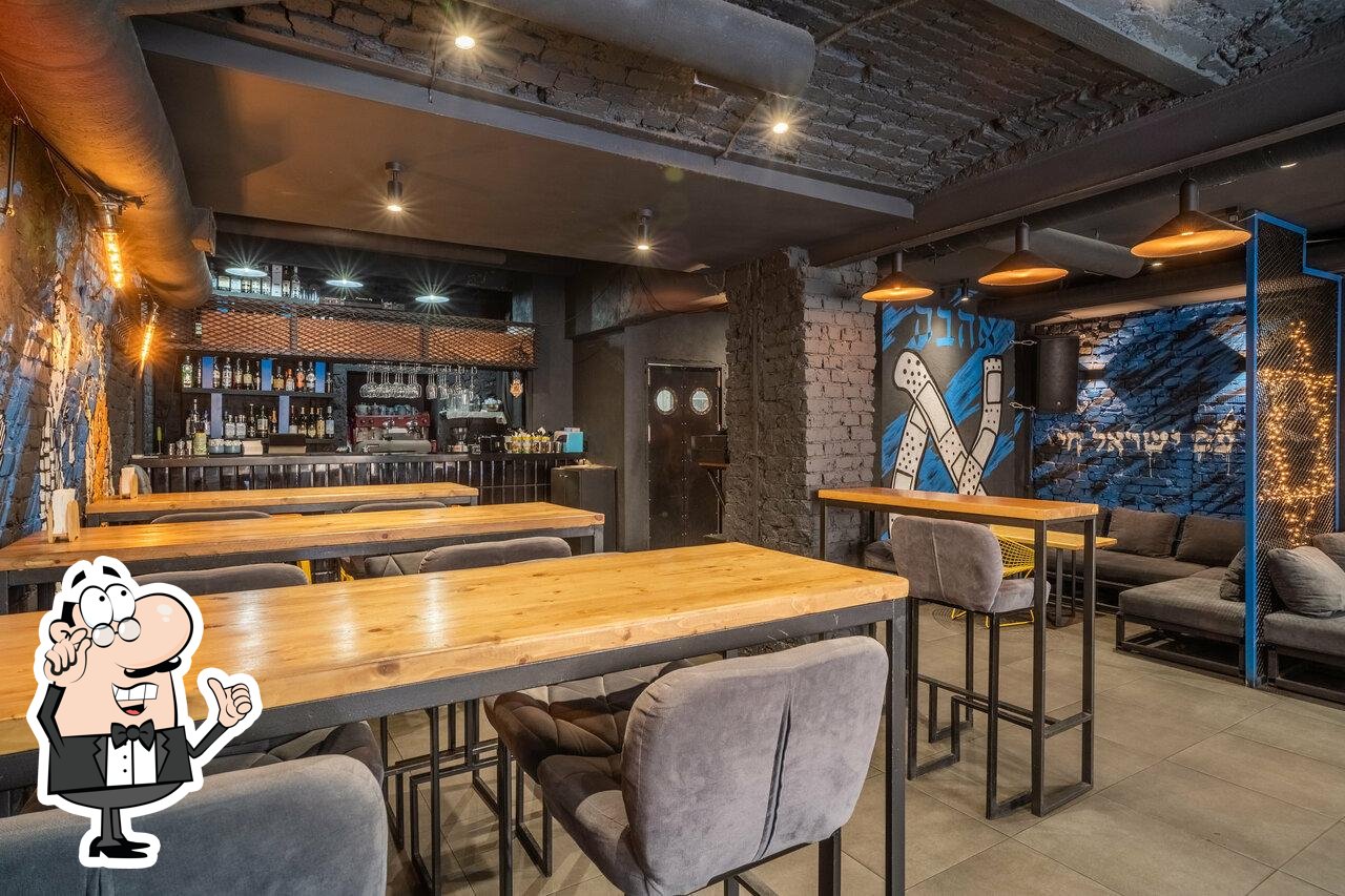Интерьер "Taam Hummus Bar 2.0".
