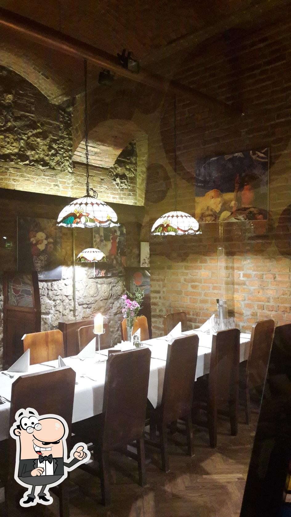 Забронируйте столик в "C.K. Browar Bar & Restaurant Est. 1996".