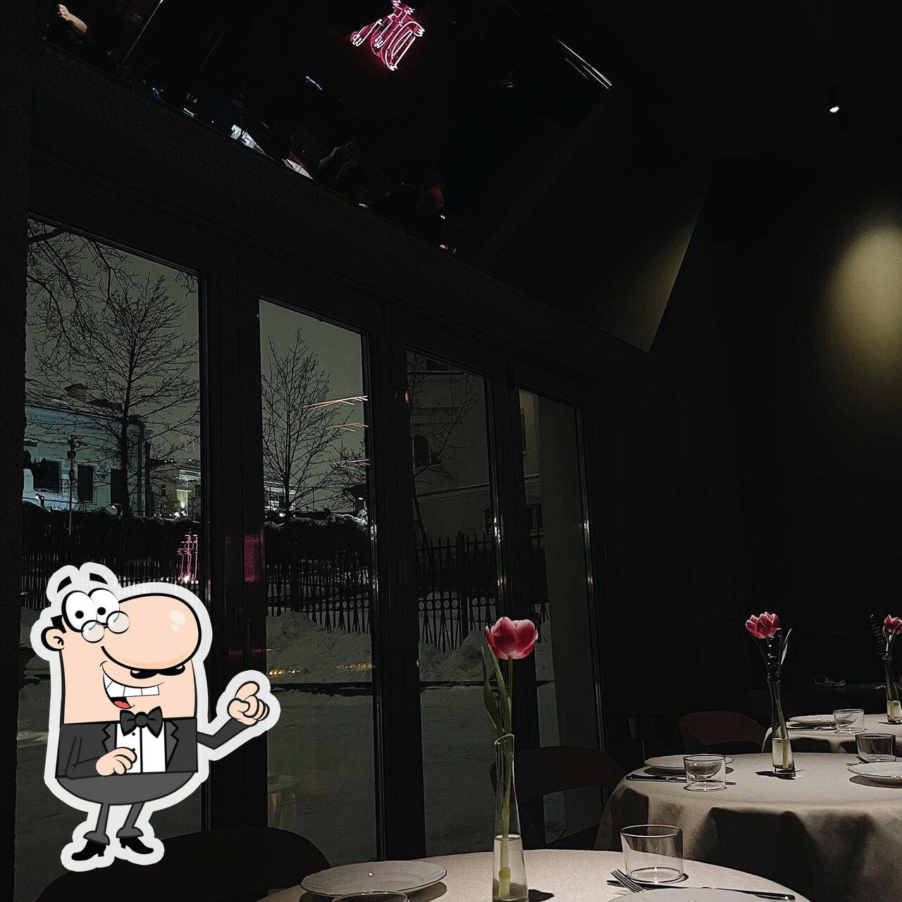 Интерьер "Restaurant by Deep Fried Friends".