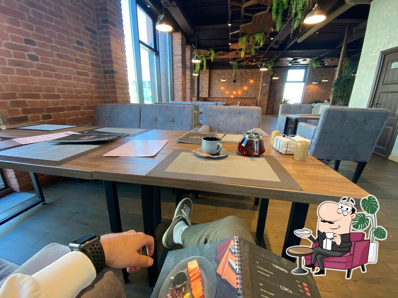 Забронируйте столик в "Buta cafe".