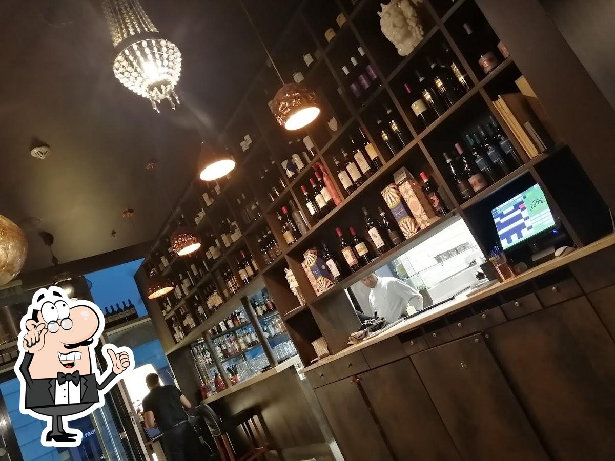 Забронируйте столик в "Da Clà Restaurant".