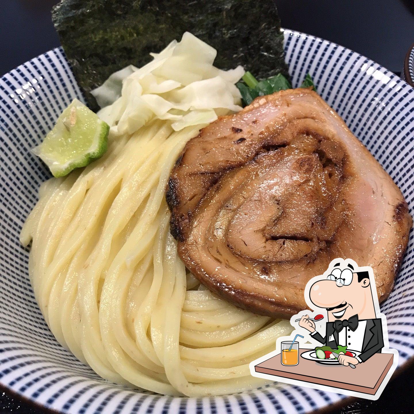 Еда в "MENSHO TOKYO"