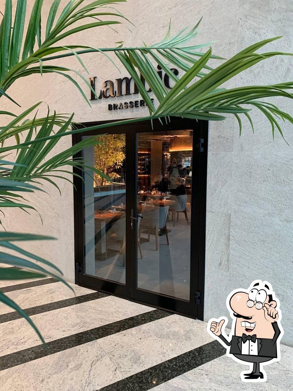 Интерьер "Brasserie Lambic".