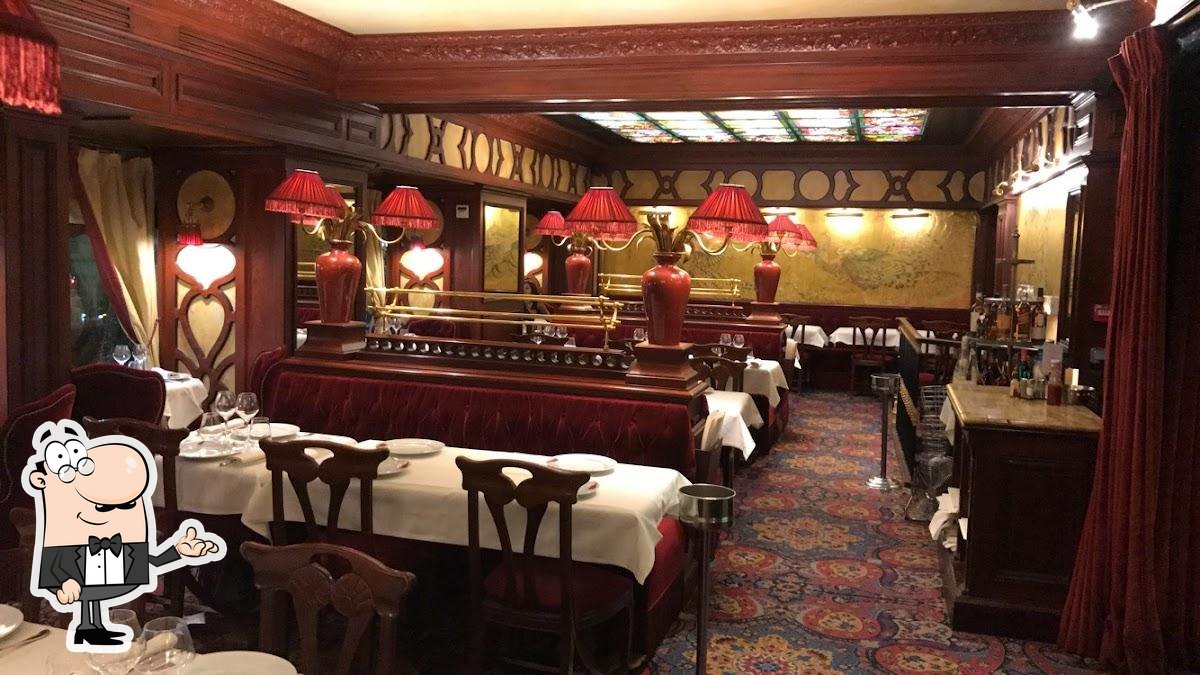 Забронируйте столик в "Le Grand Café des Capucines".