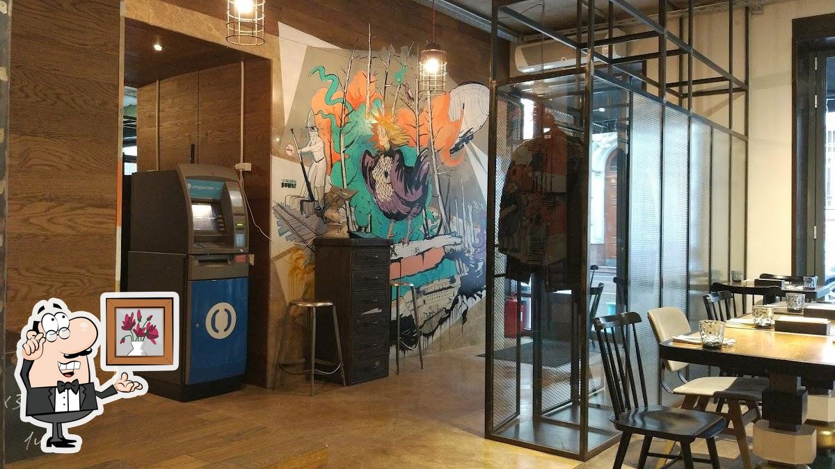 Интерьер "15 Kitchen+Bar".