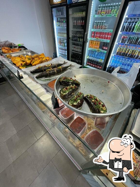 Забронируйте столик в "Новоросс Шашлык".