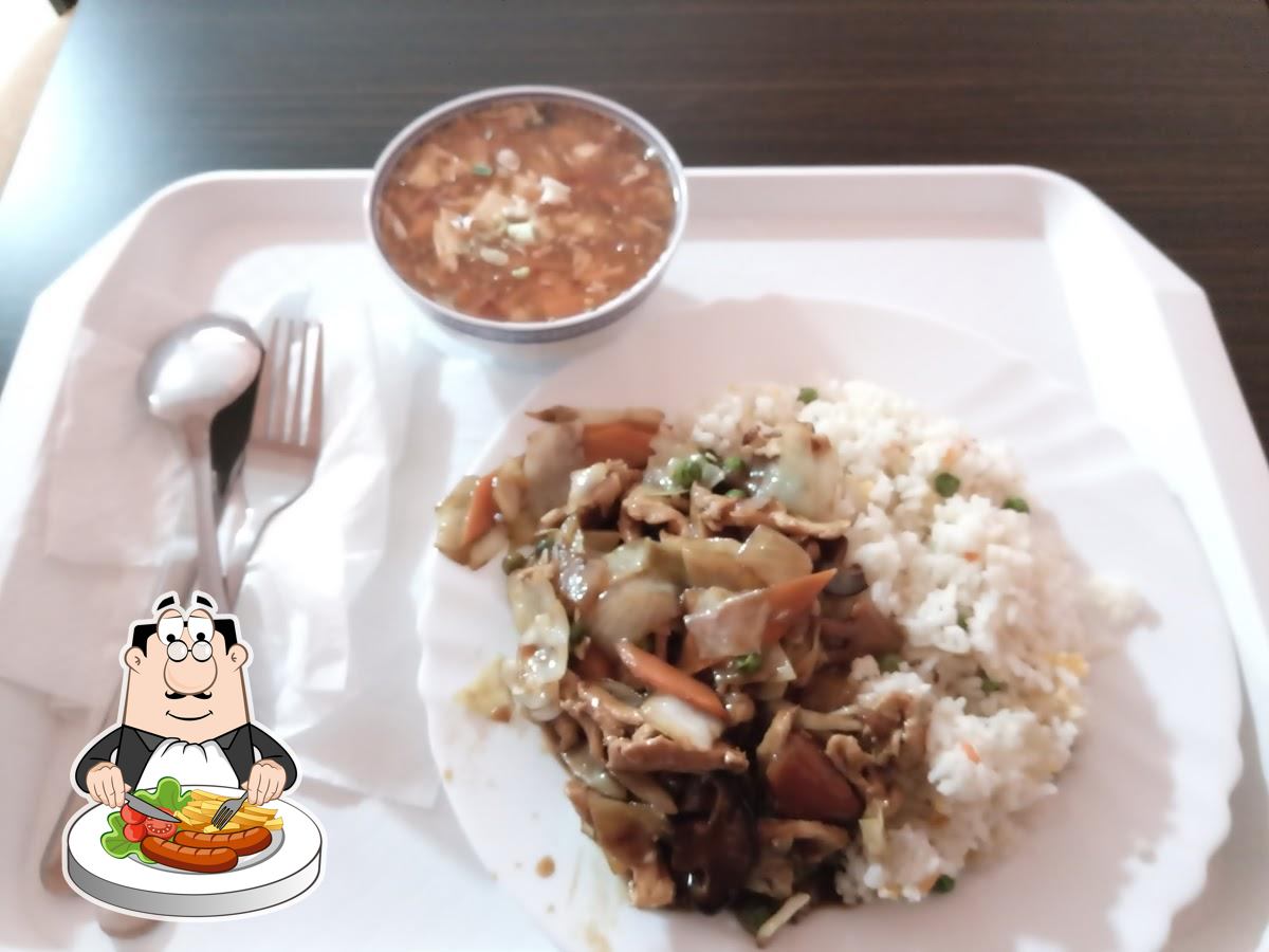 Блюда в "Liliom Chinese buffet"