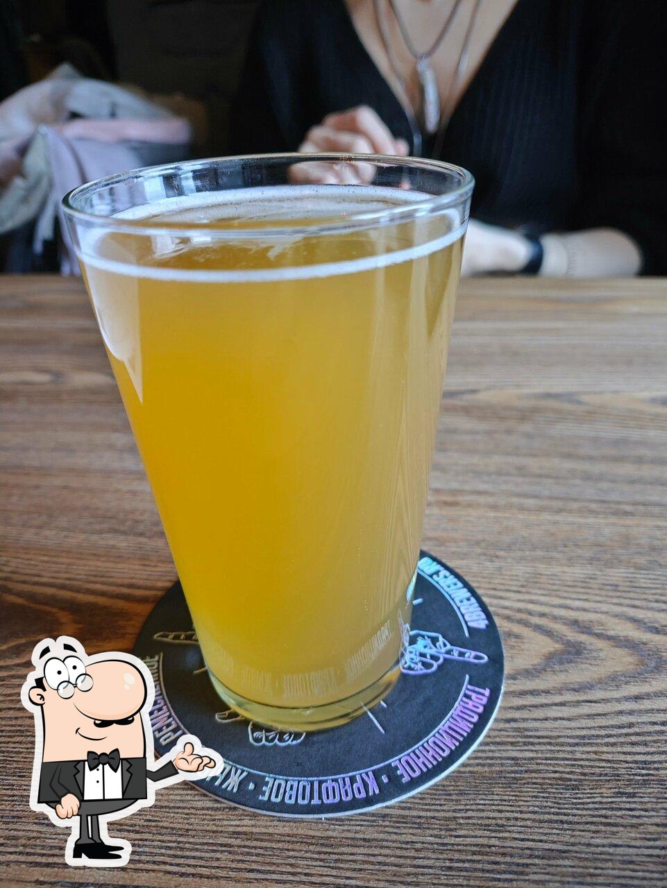Интерьер "4 Brewers Pub".