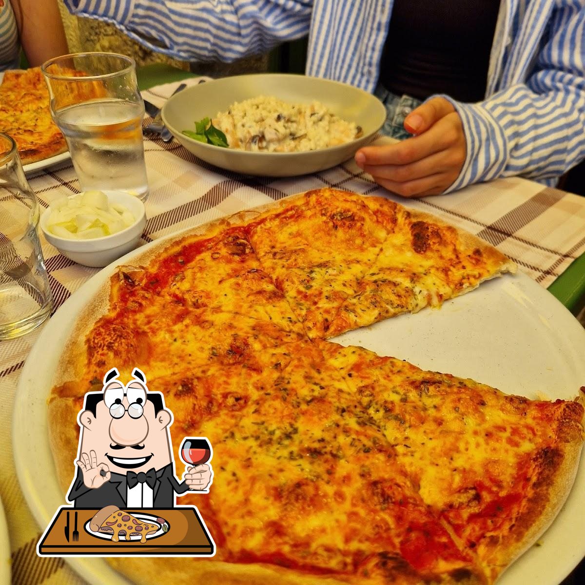 В "Bistro Sarajevo" вы можете  отведать пиццу.