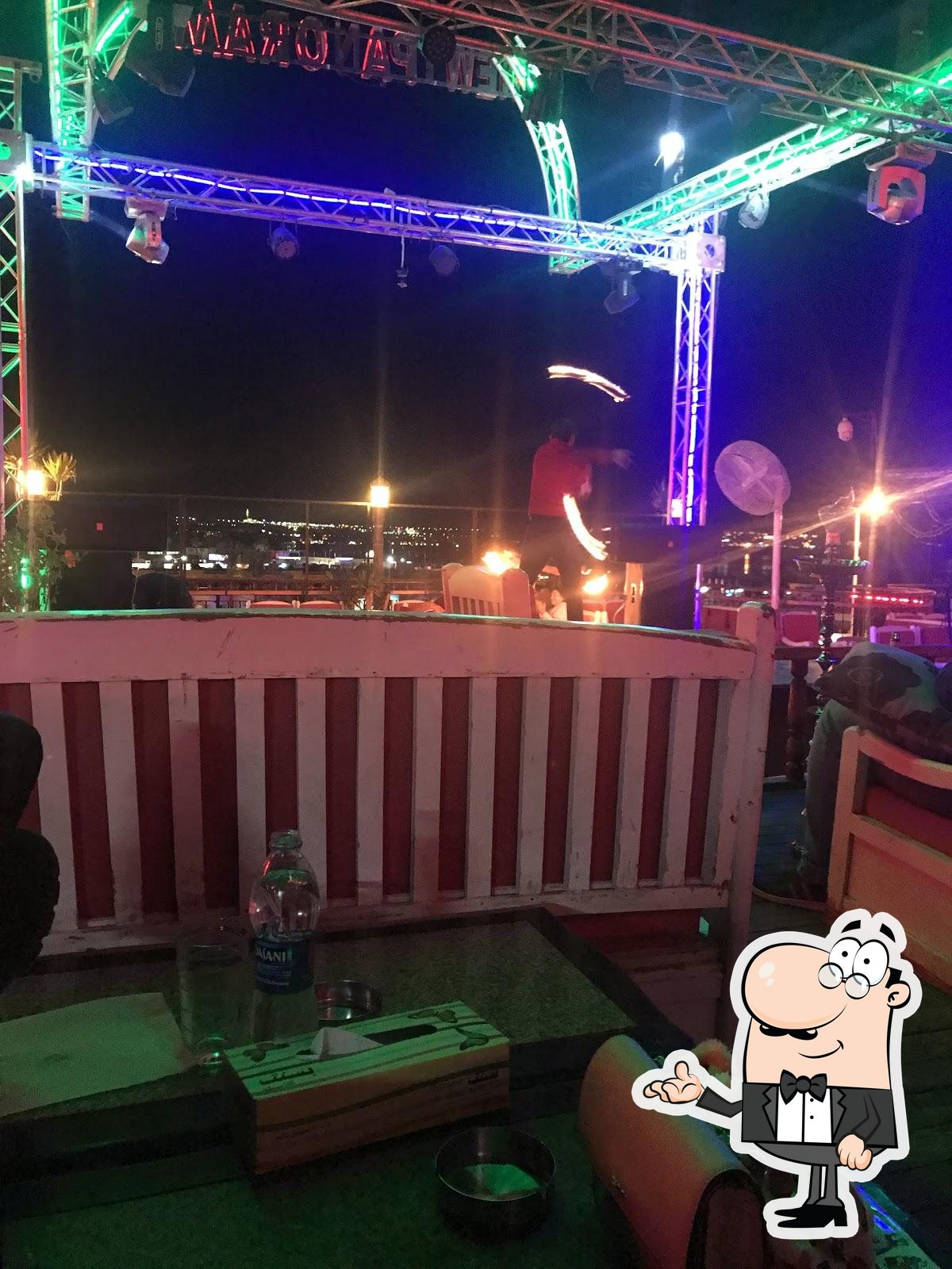 Забронируйте столик в "New Panorama Sharm".