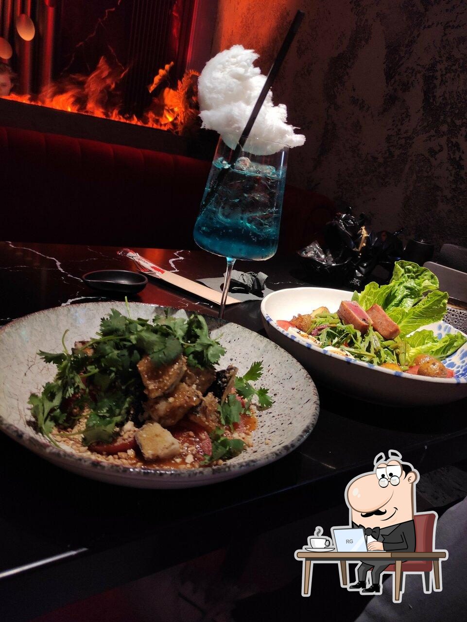 Интерьер "HookahPlace Mars".