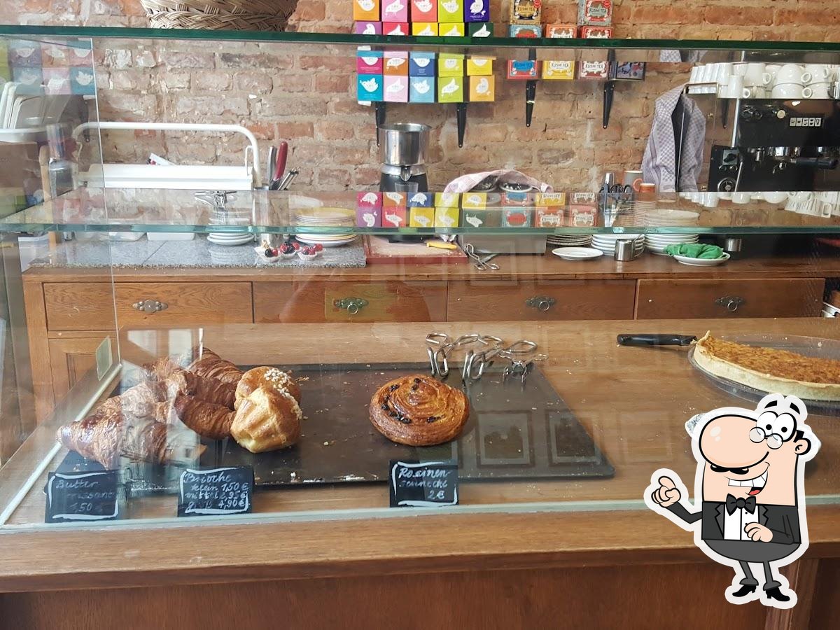 Забронируйте столик в "Les Pâtisseries de Sébastien".