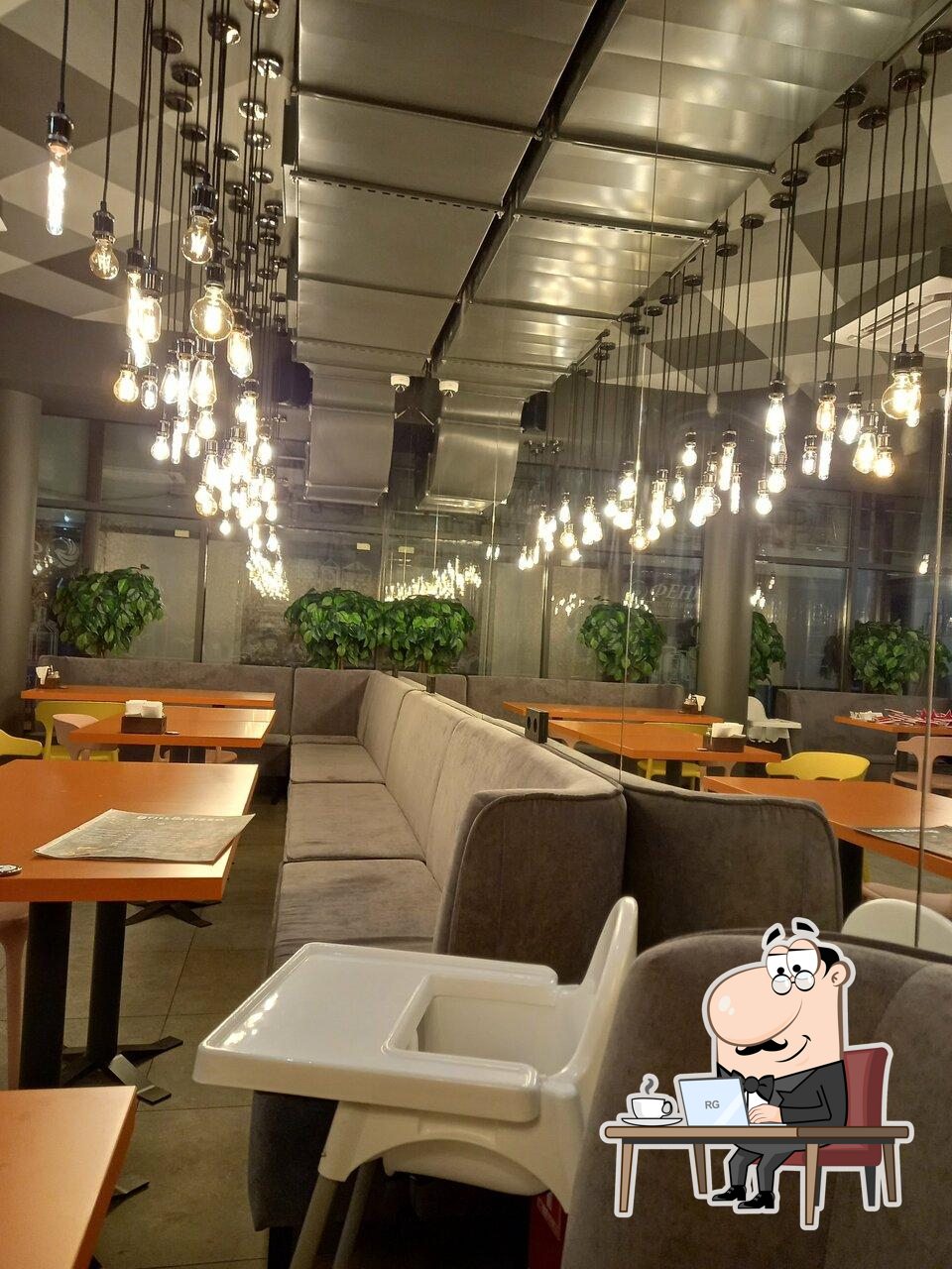 Интерьер "Park&pizza".