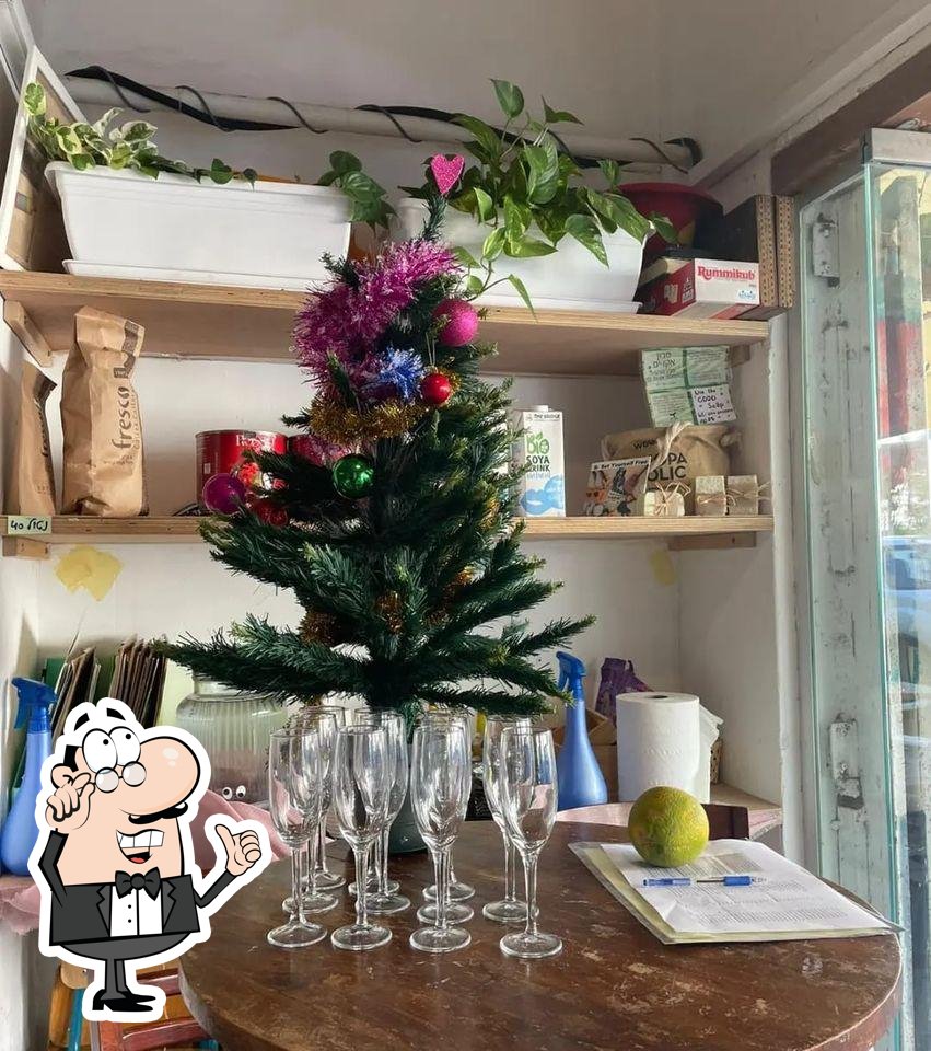 Забронируйте столик в "Bar Galim".