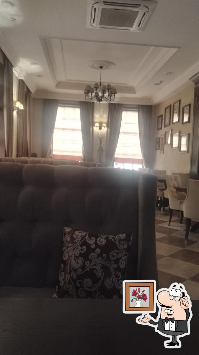 Интерьер "Piccadilly".