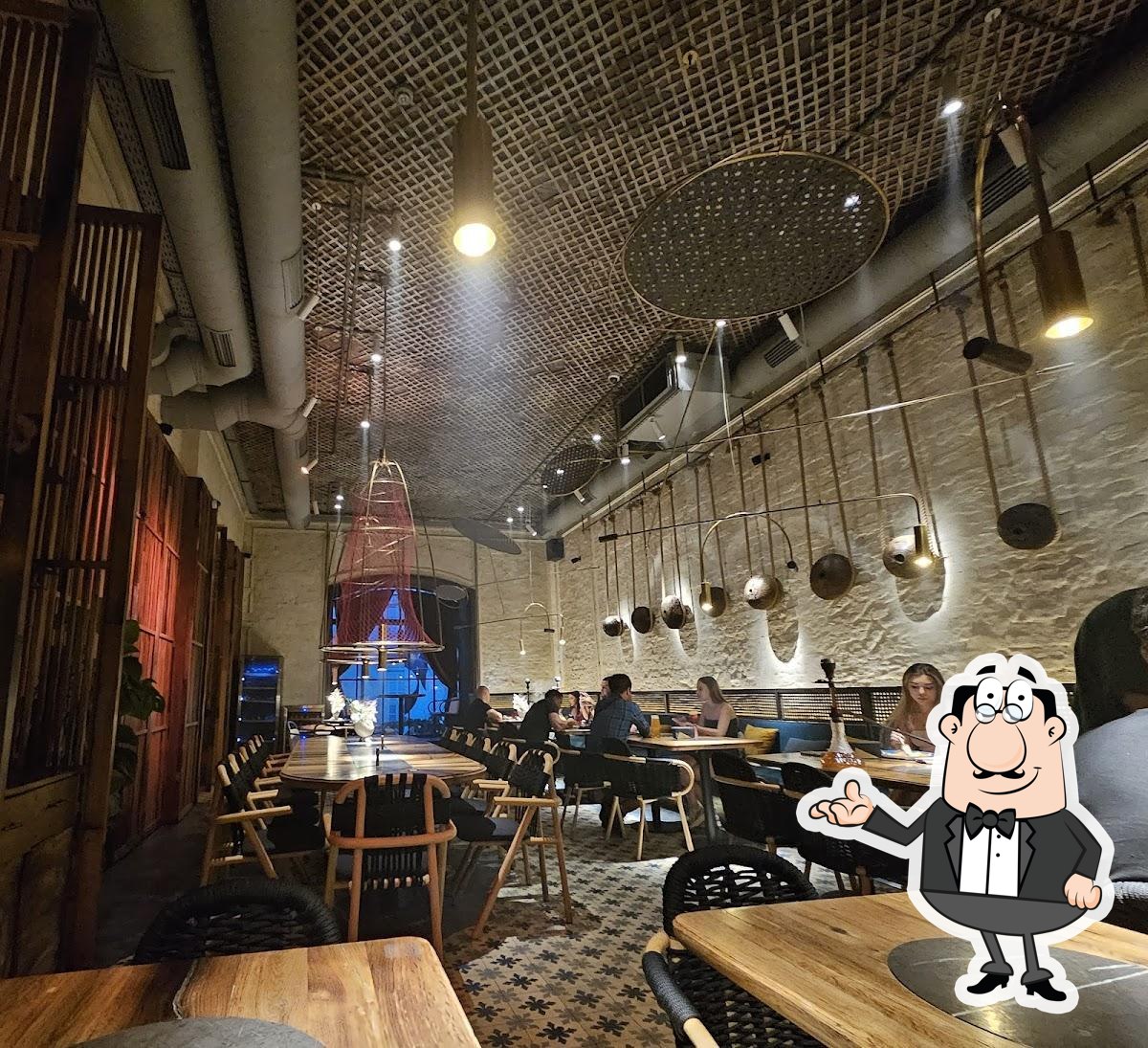 Забронируйте столик в "Nam Modern Vietnamese Cuisine".