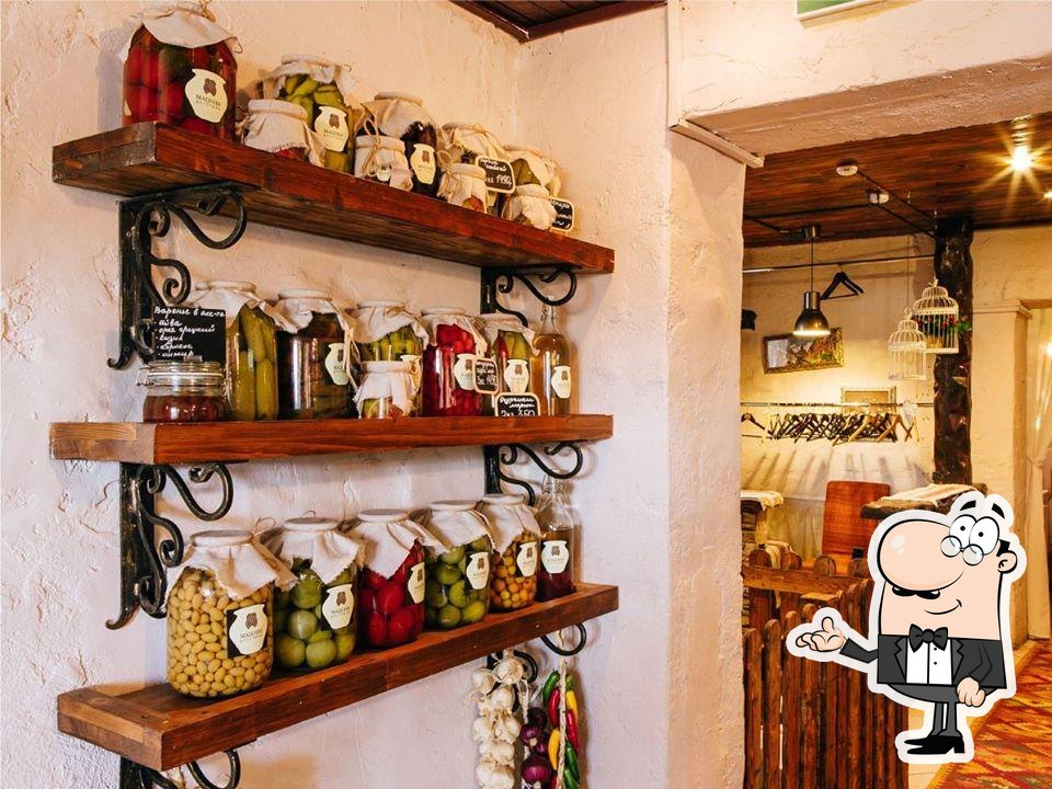 Посмотрите на внутренний интерьер "Мацони".