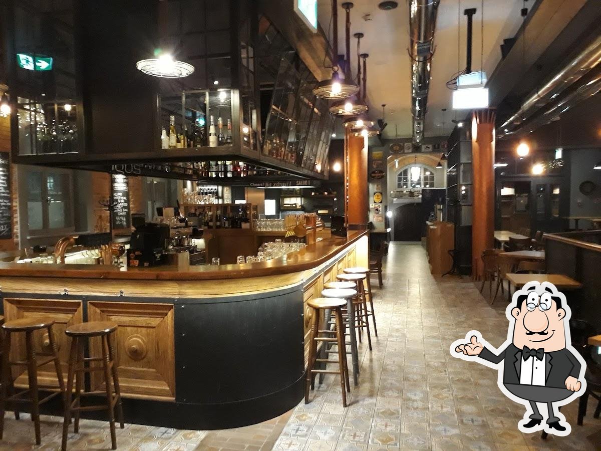 Интерьер "Browar & Restauracja PG4 Gdańsk".