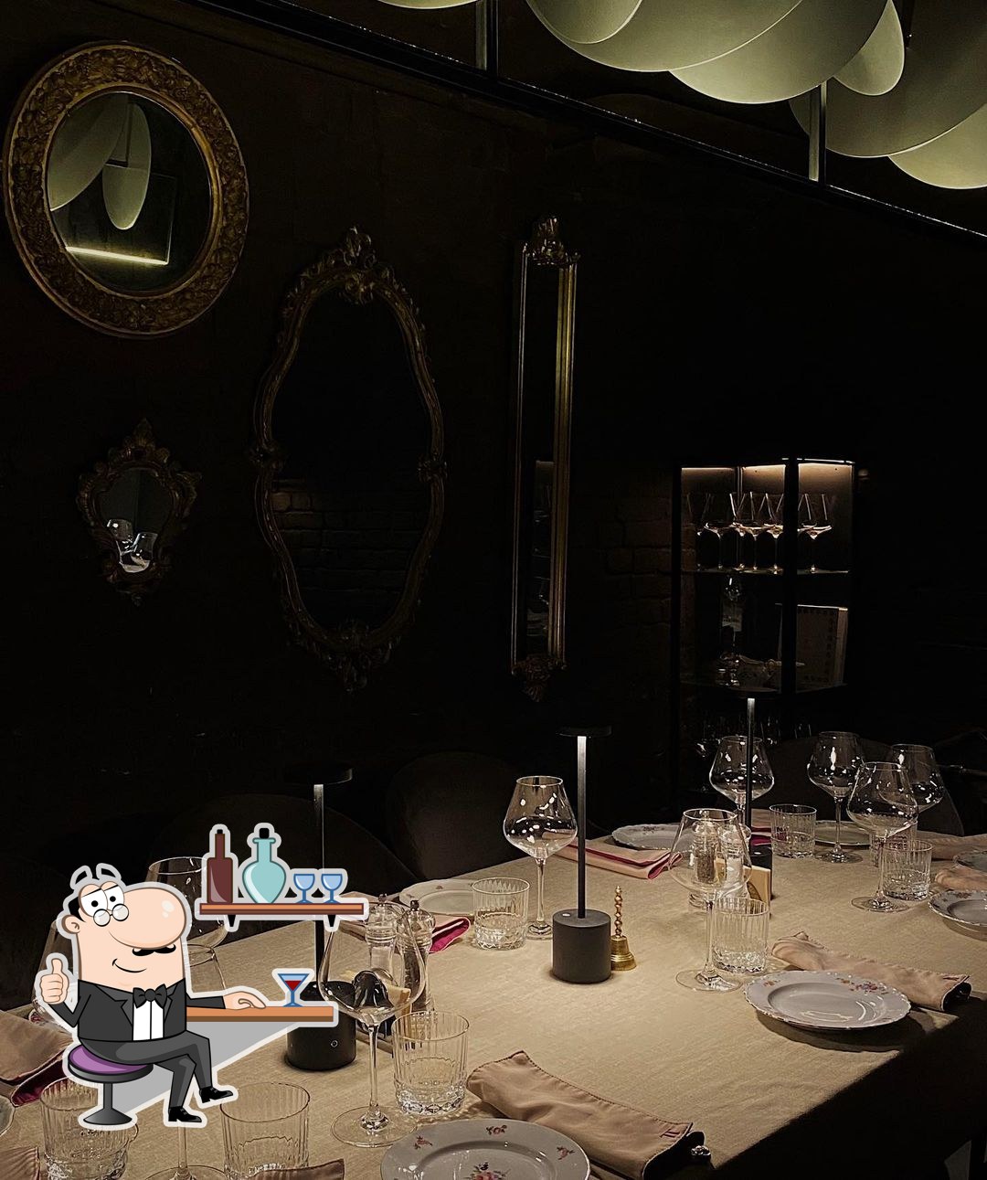 Интерьер "TT bistro".
