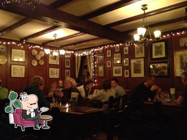 Интерьер "Gasthaus "Zur Sonne"".