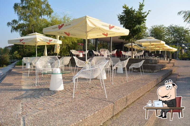Забронируйте столик в "ŠPICA CAFFE kaval Group".