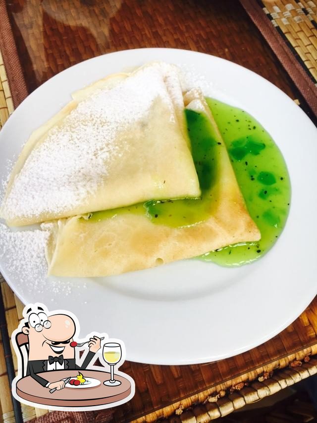 Еда в "Плакучая Ива, Кафе"