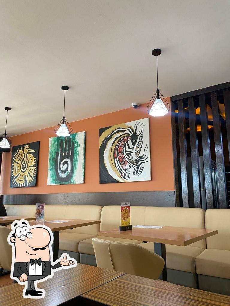 Забронируйте столик в "Maya Pizza".