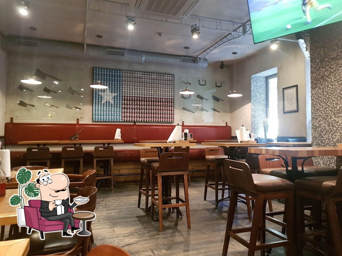 Интерьер "Smoke BBQ".