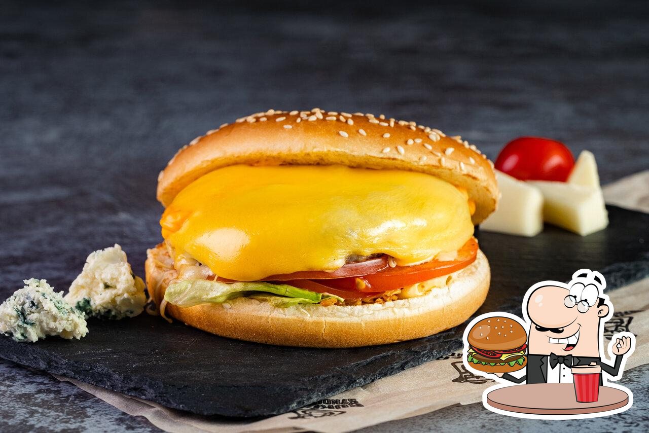  Гамбургеры из "Бургер синдикат" придутся по вкусу любому гурману.