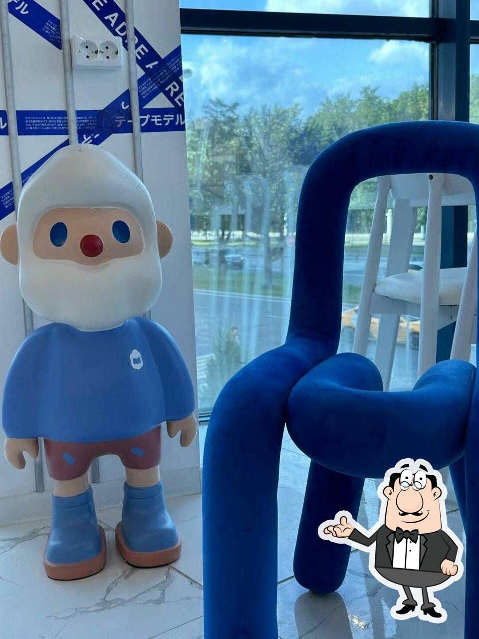 Забронируйте столик в "Left & Right".