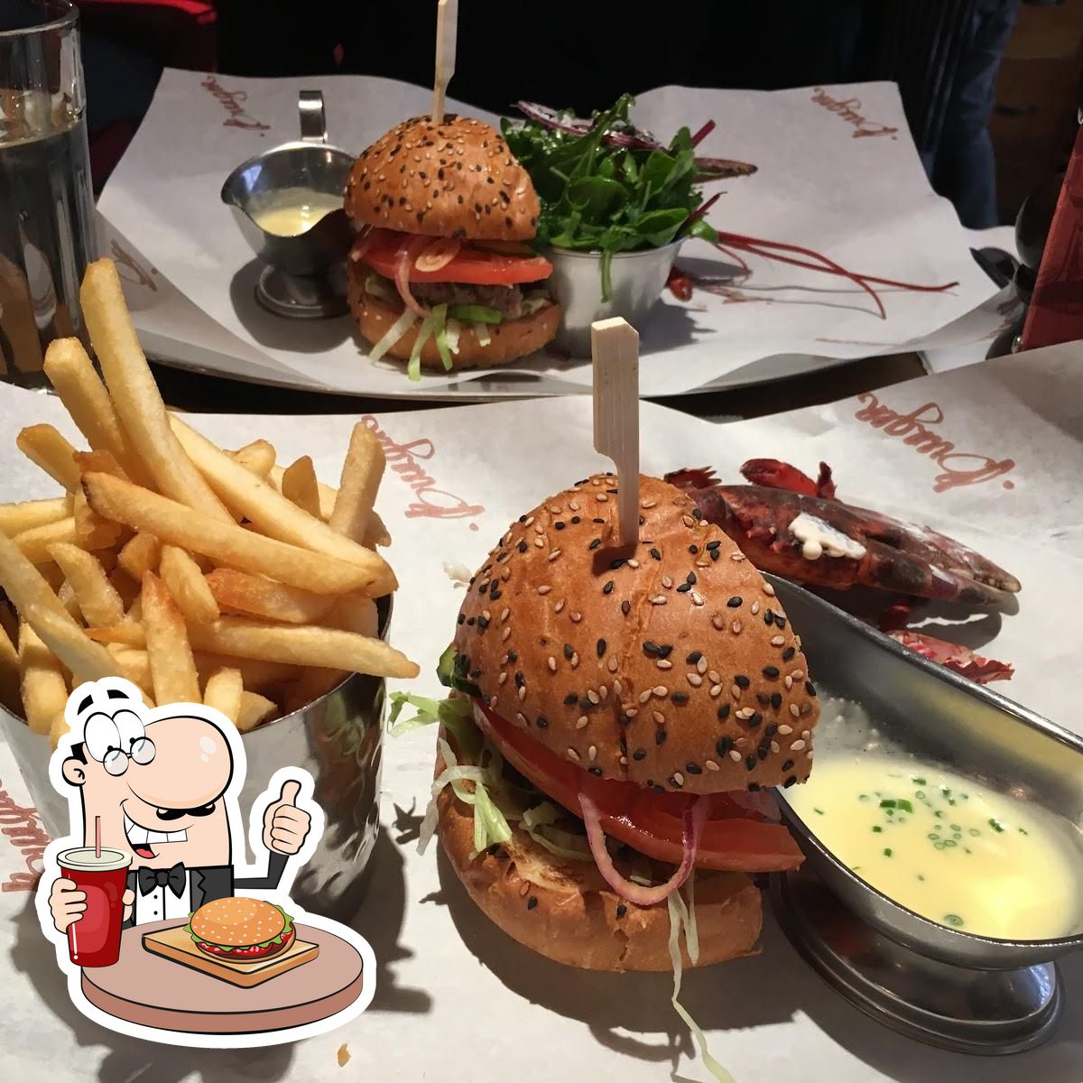 В "Burger & Lobster Soho" вы можете попробовать  гамбургеры.