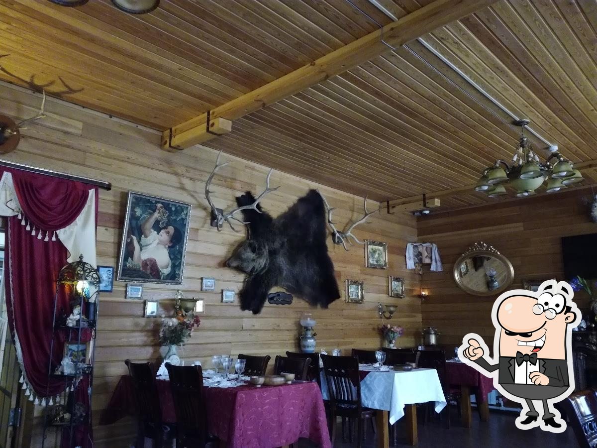 Забронируйте столик в "Купеческий двор".