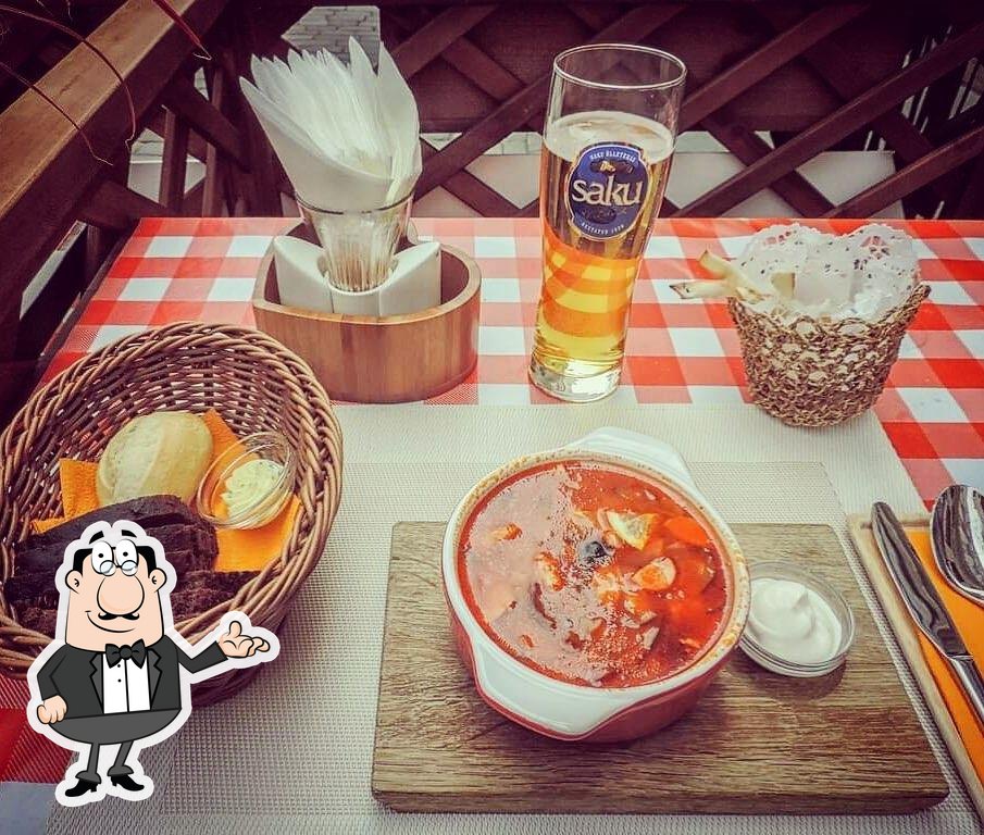 Забронируйте столик в "Old Estonia Restaurant".