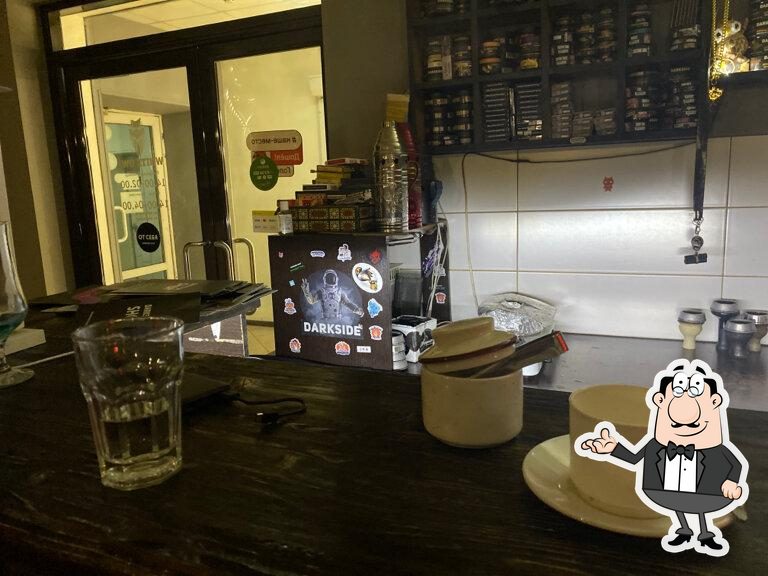 Посмотрите на внутренний интерьер "Белая сова".