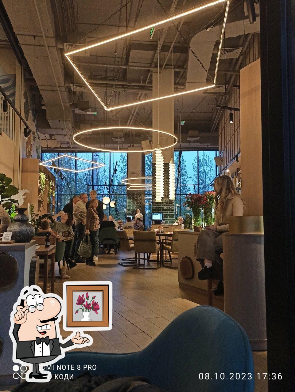 Посмотрите на внутренний интерьер "Сыроварня".