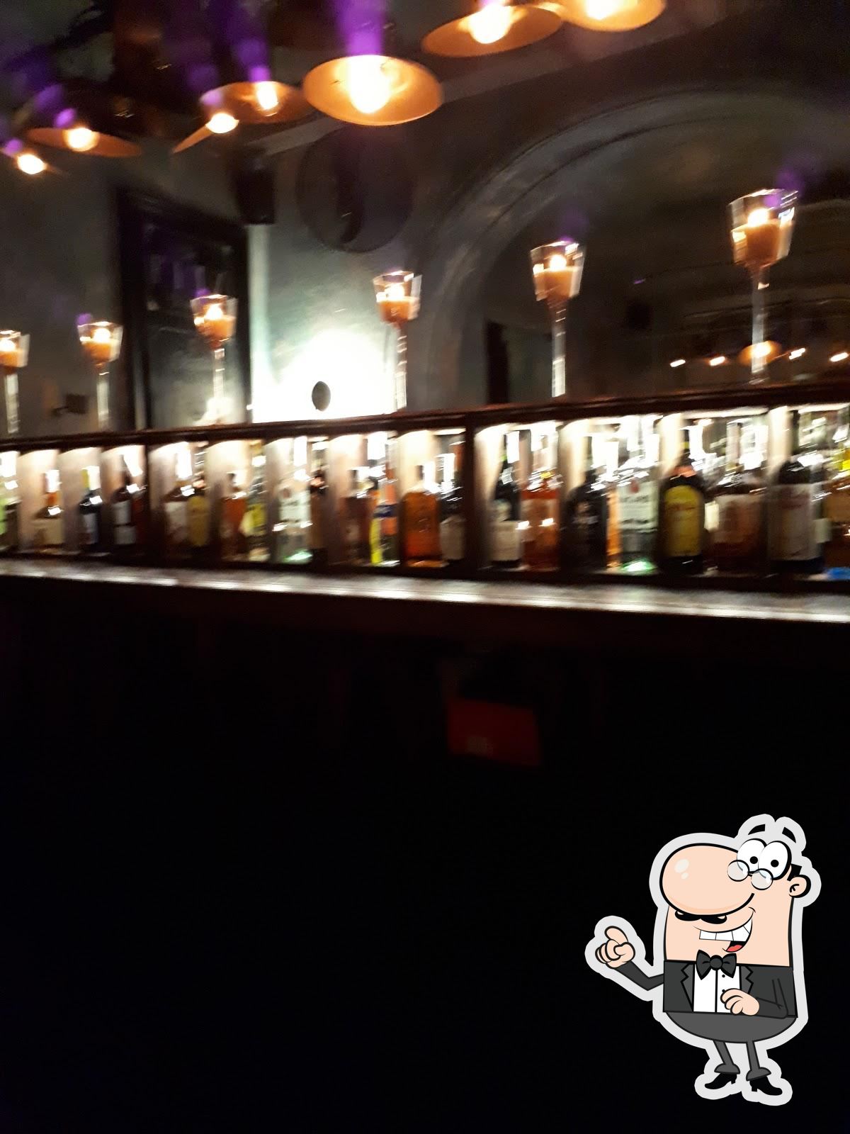 Забронируйте столик в "The Fitz".