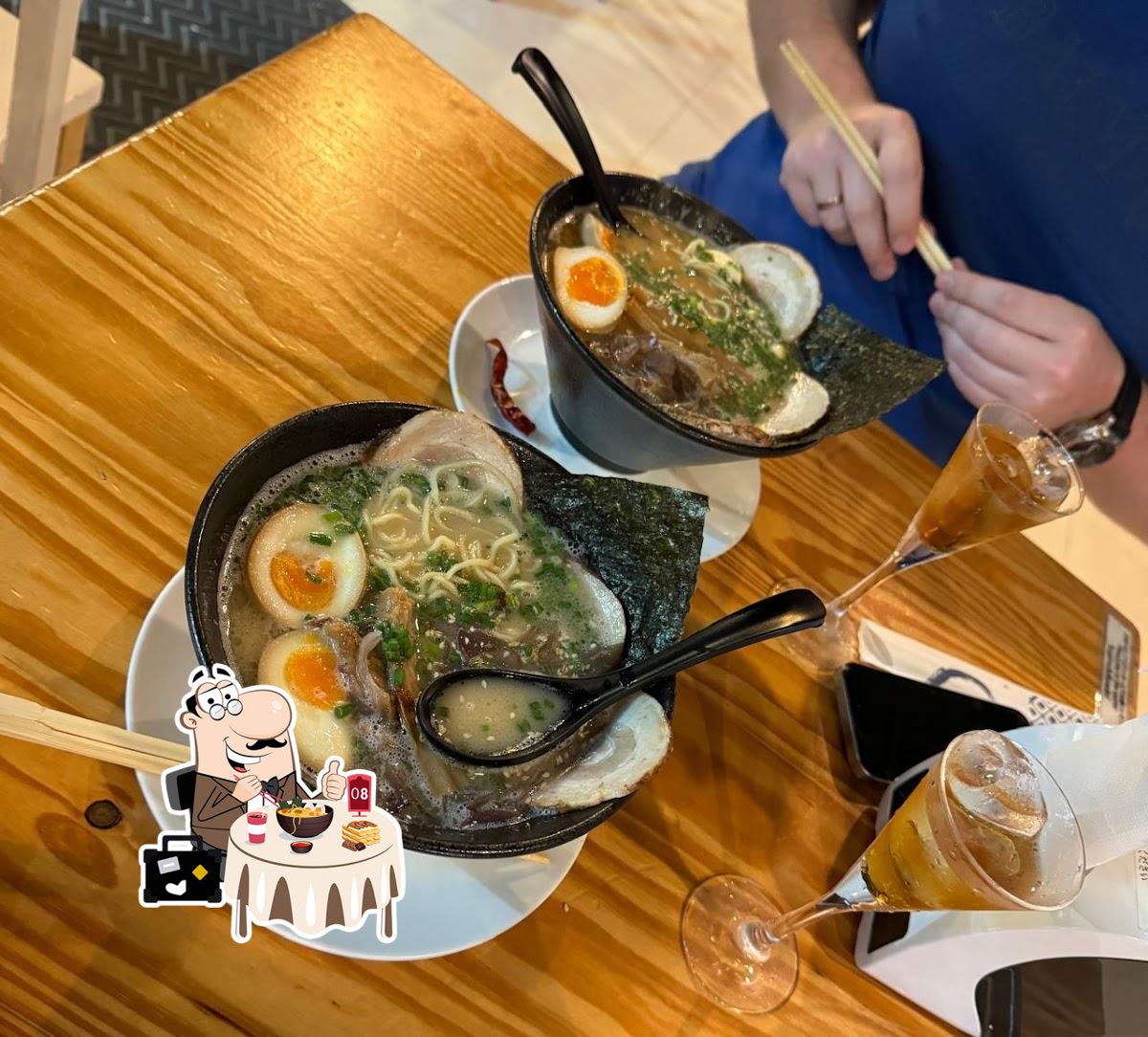 Фотография hana cafe + ramen らあめん花亭 本店