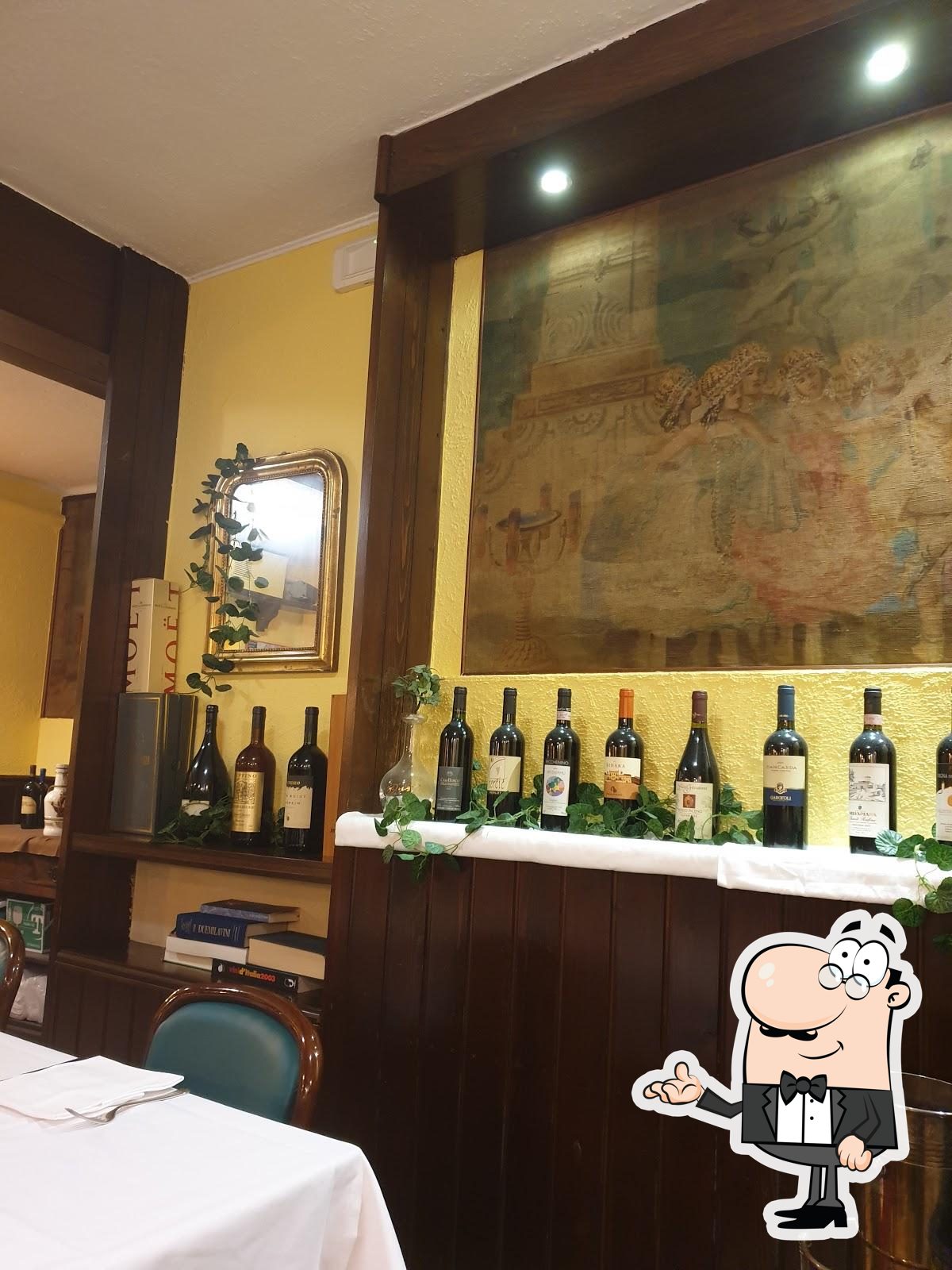 Интерьер "Ristorante Re Enzo".