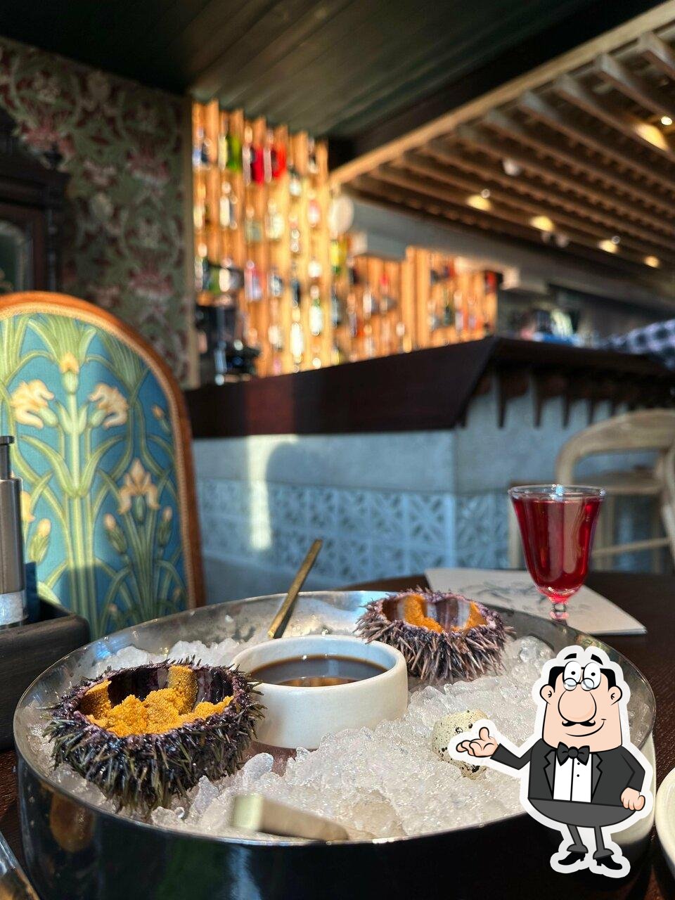 Интерьер "Гастробар Lovi Краба".