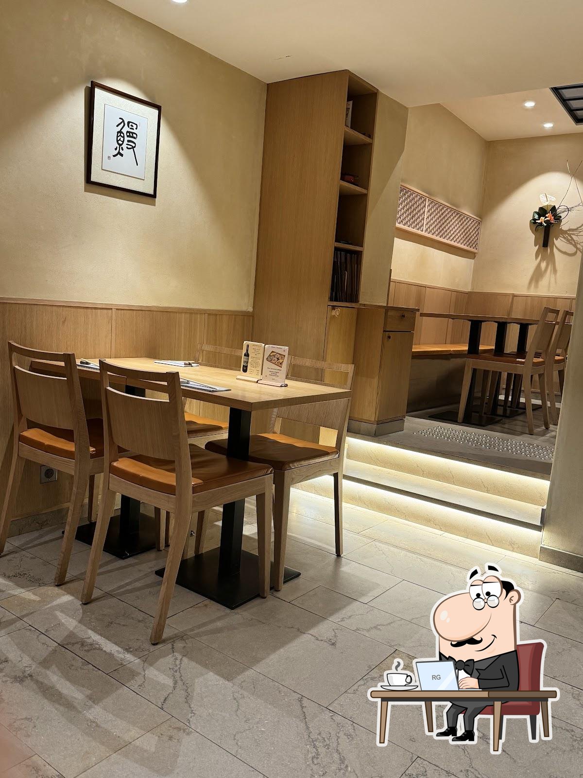 Интерьер "野田岩 Nodaïwa 巴黎分店".