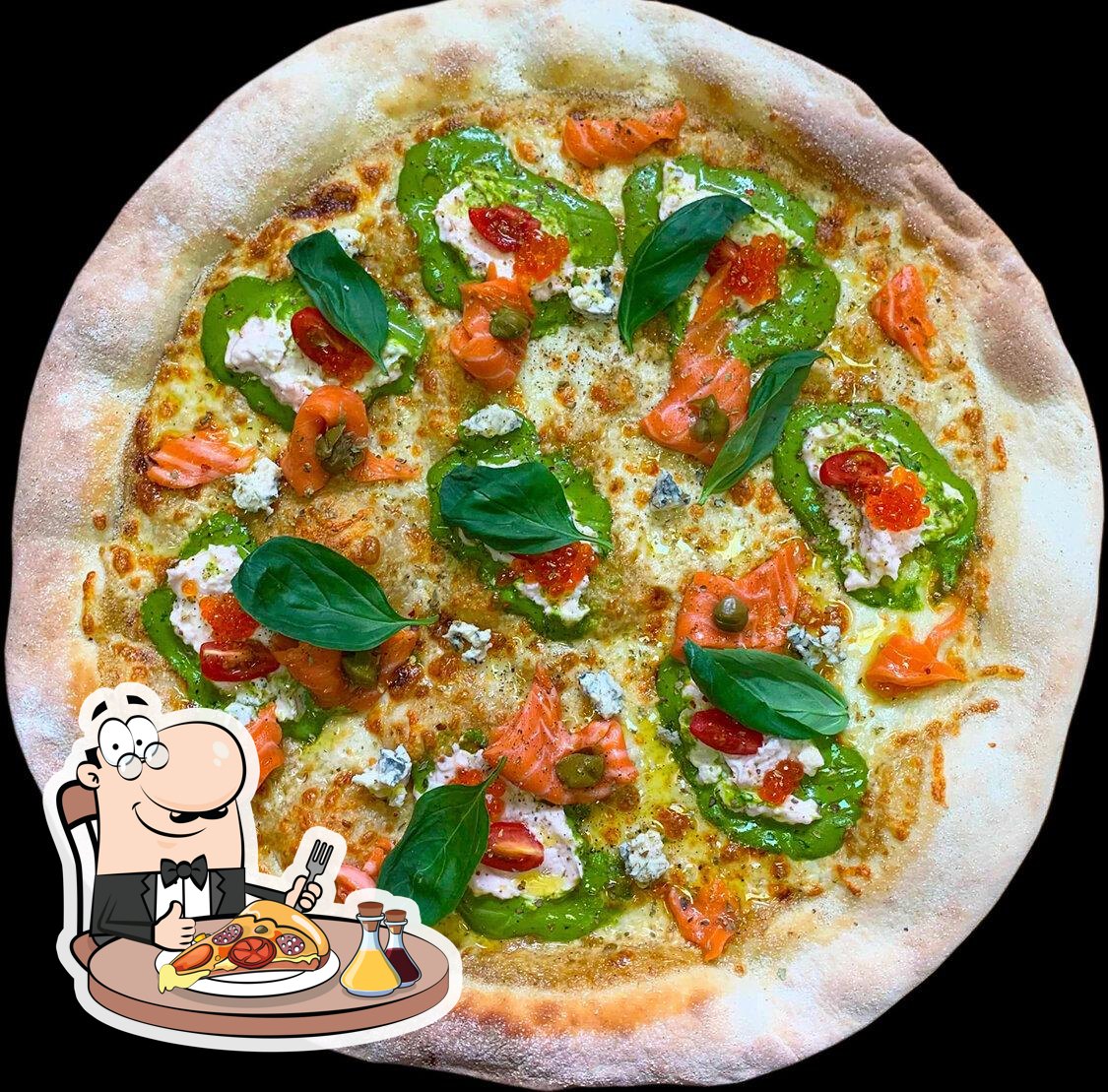  Отведайте пиццу в "Тобикко Суши&Turtles Pizza".