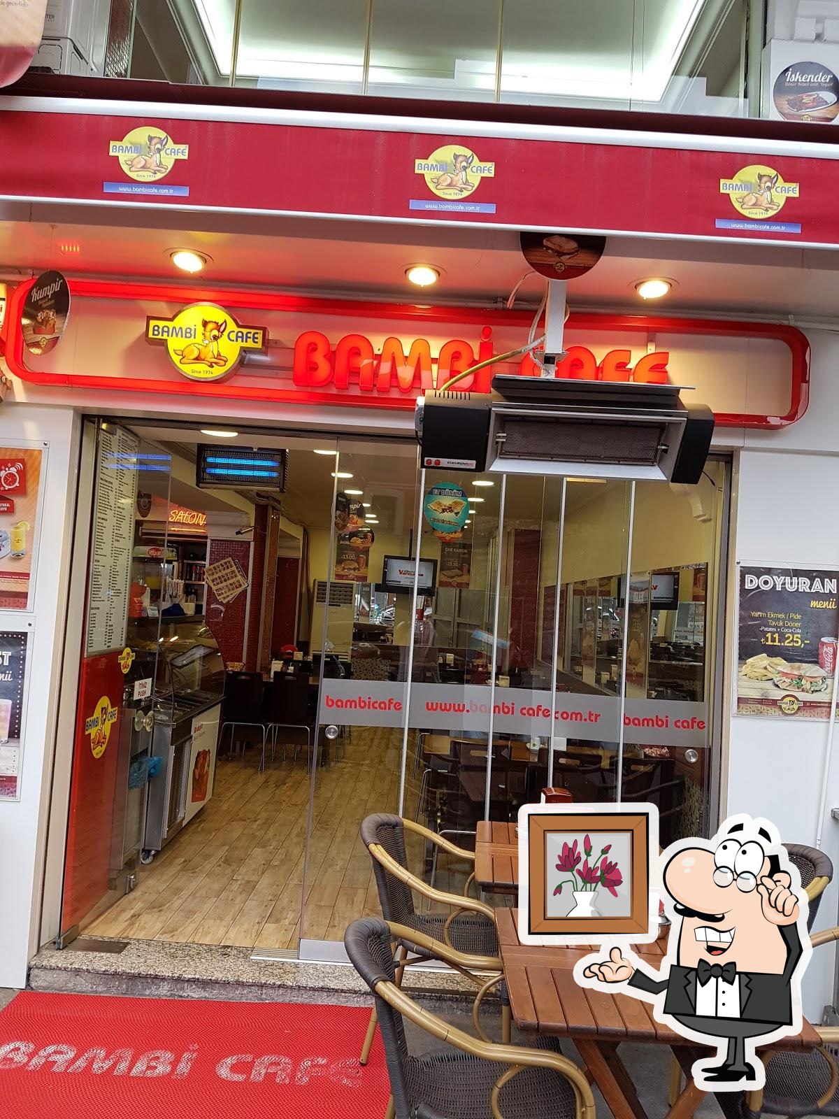 Посмотрите на внутренний интерьер "Bambi Cafe Sirkeci".