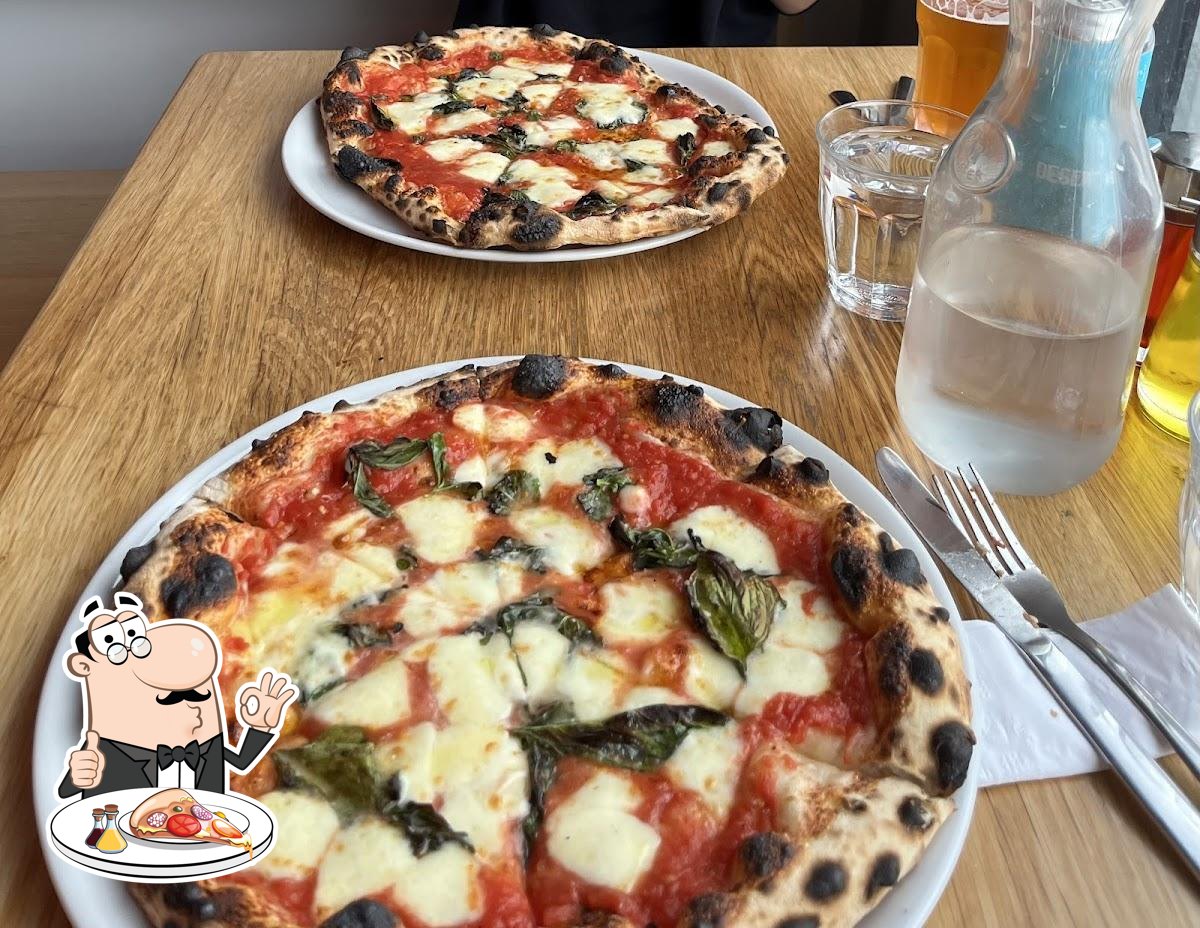 В "Vera Pizza" вы можете  заказать  пиццу.