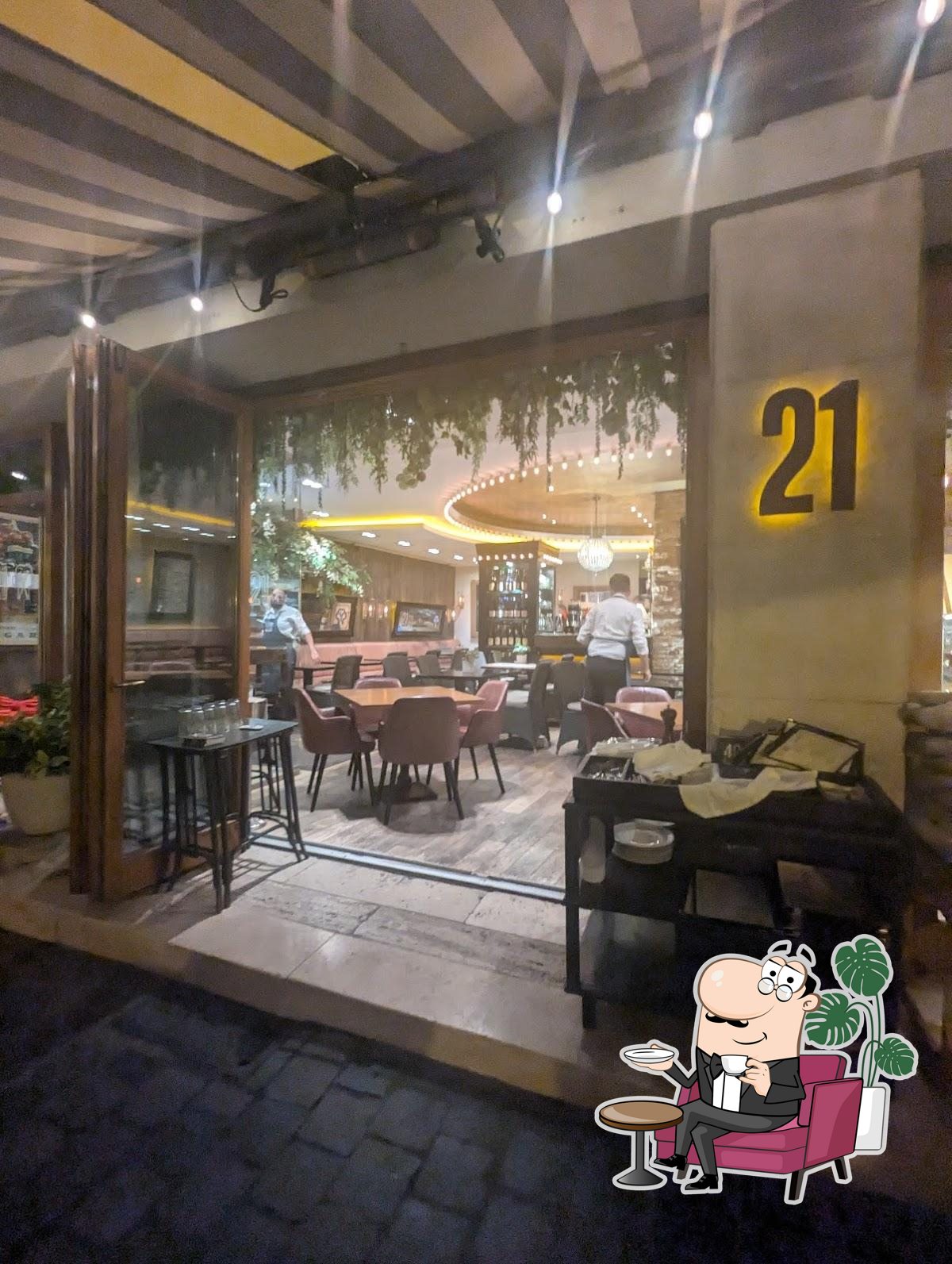Забронируйте столик в "21 - Magyar Vendéglő - Hungarian bistro".