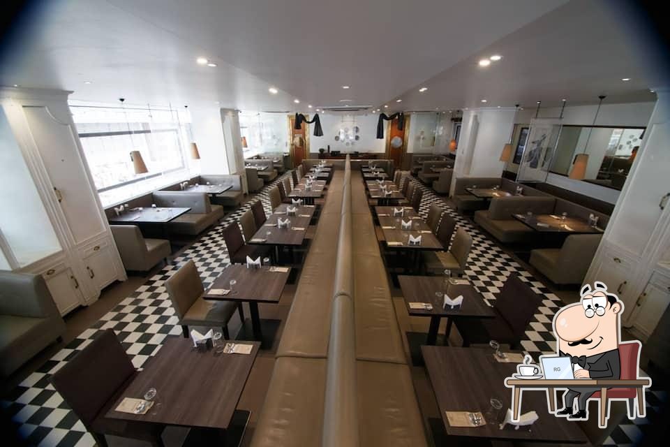 Интерьер "Aminia Restaurant - Rajarhat".